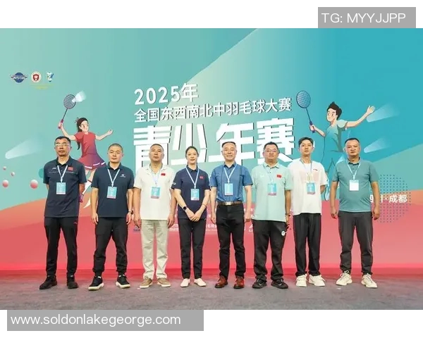 聚焦羽毛球运动成都羽毛球队的意识提升与团队精神探讨