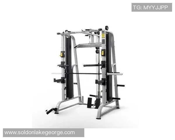 负重健身器材：负重型健身器材的训练作用及安全注意事项